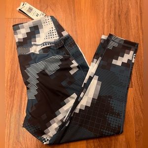Peloton & Adidas Collaboration 7/8th leggings - repost order was cancelled
